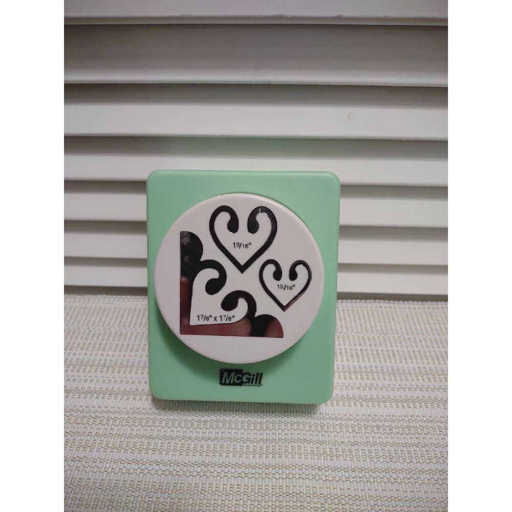 McGill paper design metal punch die cut green heart shapes 15/16" 1-3/16" 1-7/8"
